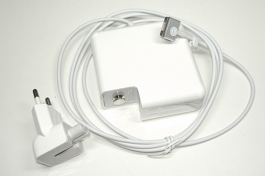    Apple MagSafe 2, 85W  A1222, A1290, A1343, A1398 (20V, 4.25A)  