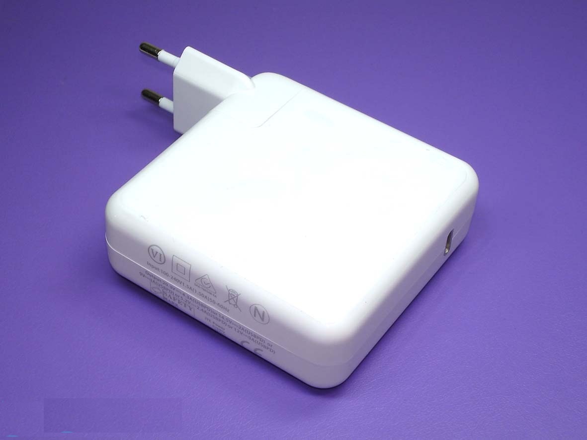    Apple USB-C, 87W  A1719 (20.2V-4.3A, 5.2V-2.4A, MNF82CH/A),  USB-C , ORG